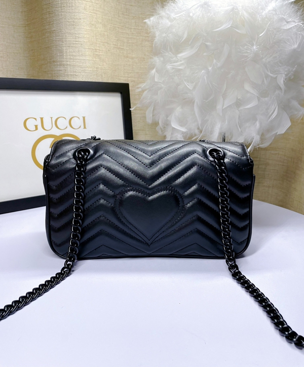 激安グッチバッグコピー内部構造